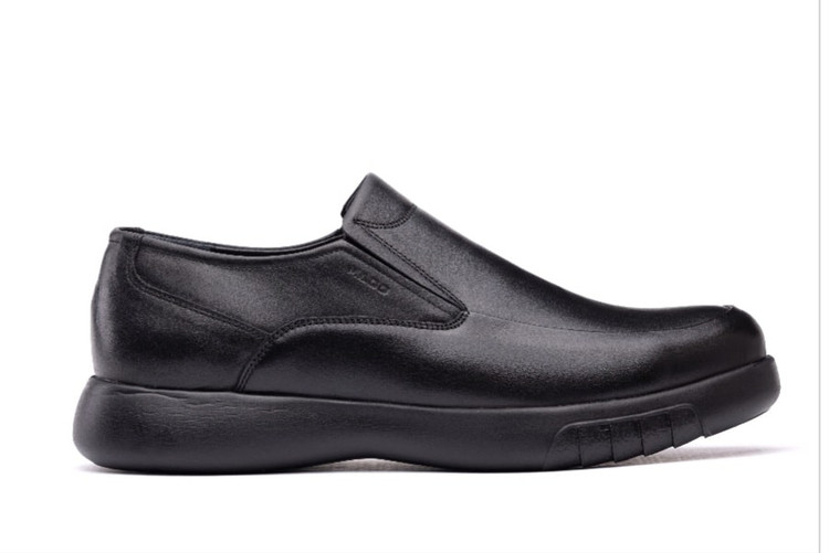 کفش مجلسی چرم مردانه مادو کد ۲۰۸۴