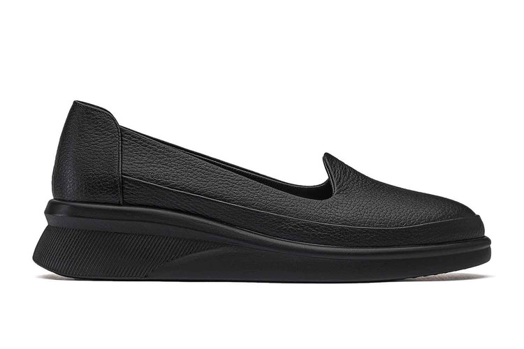 کفش زنانه لژدار مادو کد ۵۰۳۳