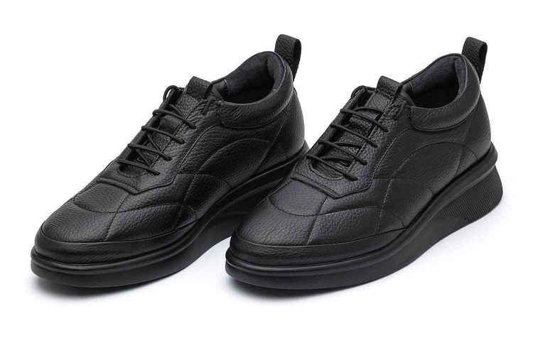 کفش اسپرت چرم زنانه مادو کد ۵۰۳۲