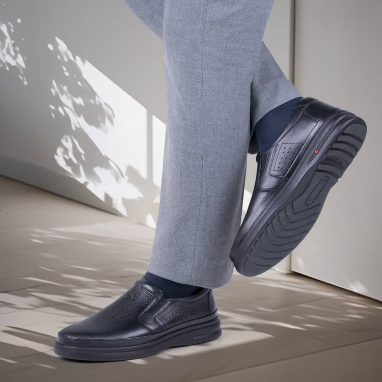 کفش مردانه چرم طبیعی کشی دنج کد ۷۲۰