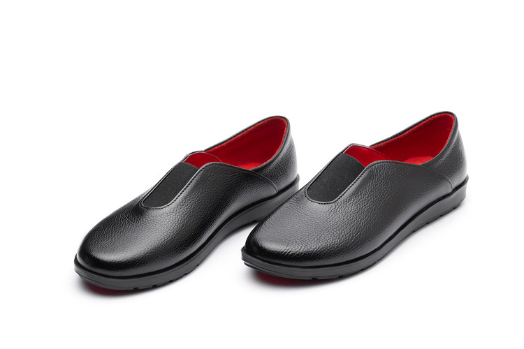 کفش زنانه چرم مادو کد ۵۰۲۵