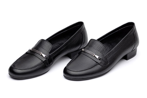 کفش چرم زنانه مادو کد ۶۰۸۶