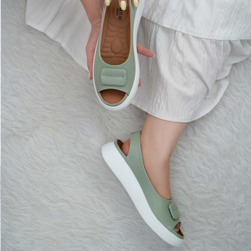 صندل طبی زنانه مدل نیکا