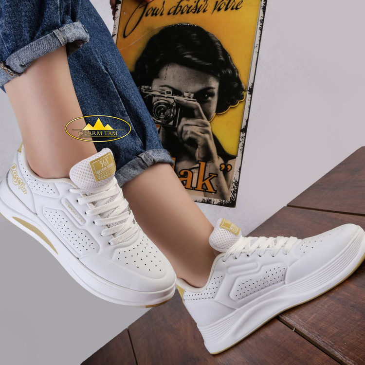 کفش اسپرت زنانه چرم تام کد ۲۱۷