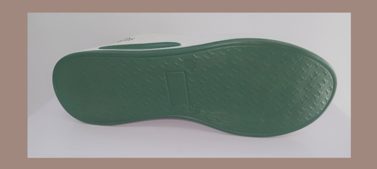 کفش اسپرت زنانه چرم تام کد ۲۱۷