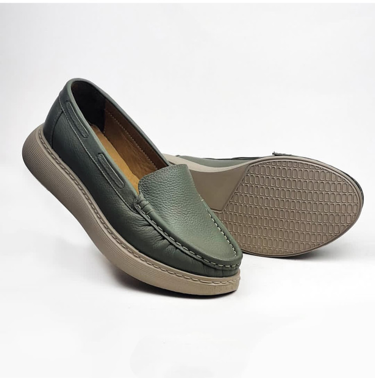 کفش زنانه لژدار چرم طبیعی زنانه سبزمهپا