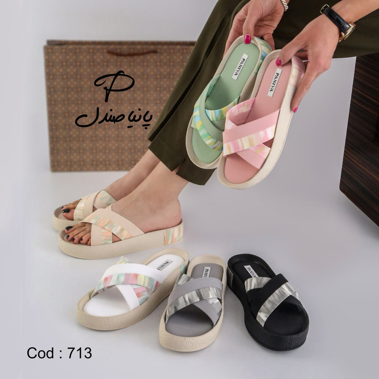 صندل طبی لژدار زنانه پانیا کد ۷۱۳