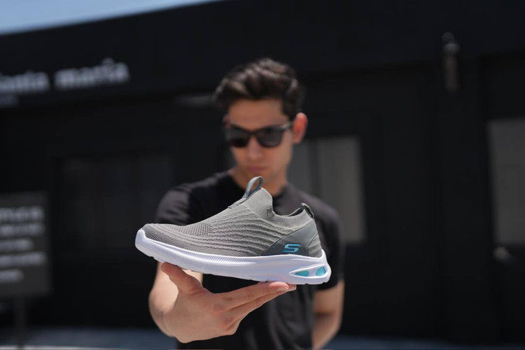 اسکیچرز جورایی مردانه پدیده