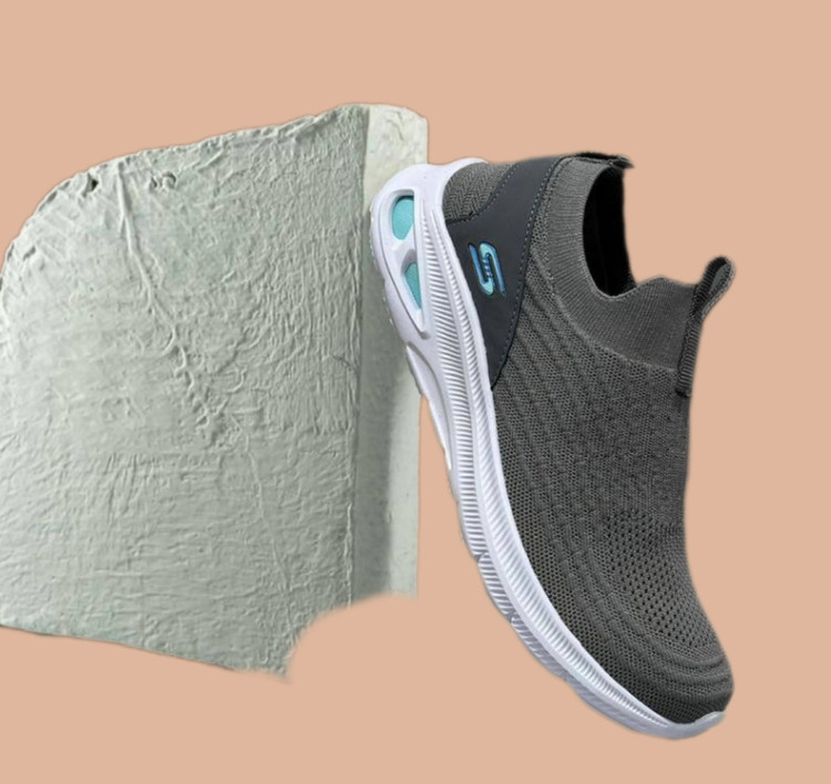 اسکیچرز جورایی مردانه پدیده