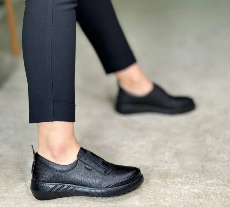 کفش طبی زنانه مدل تارا