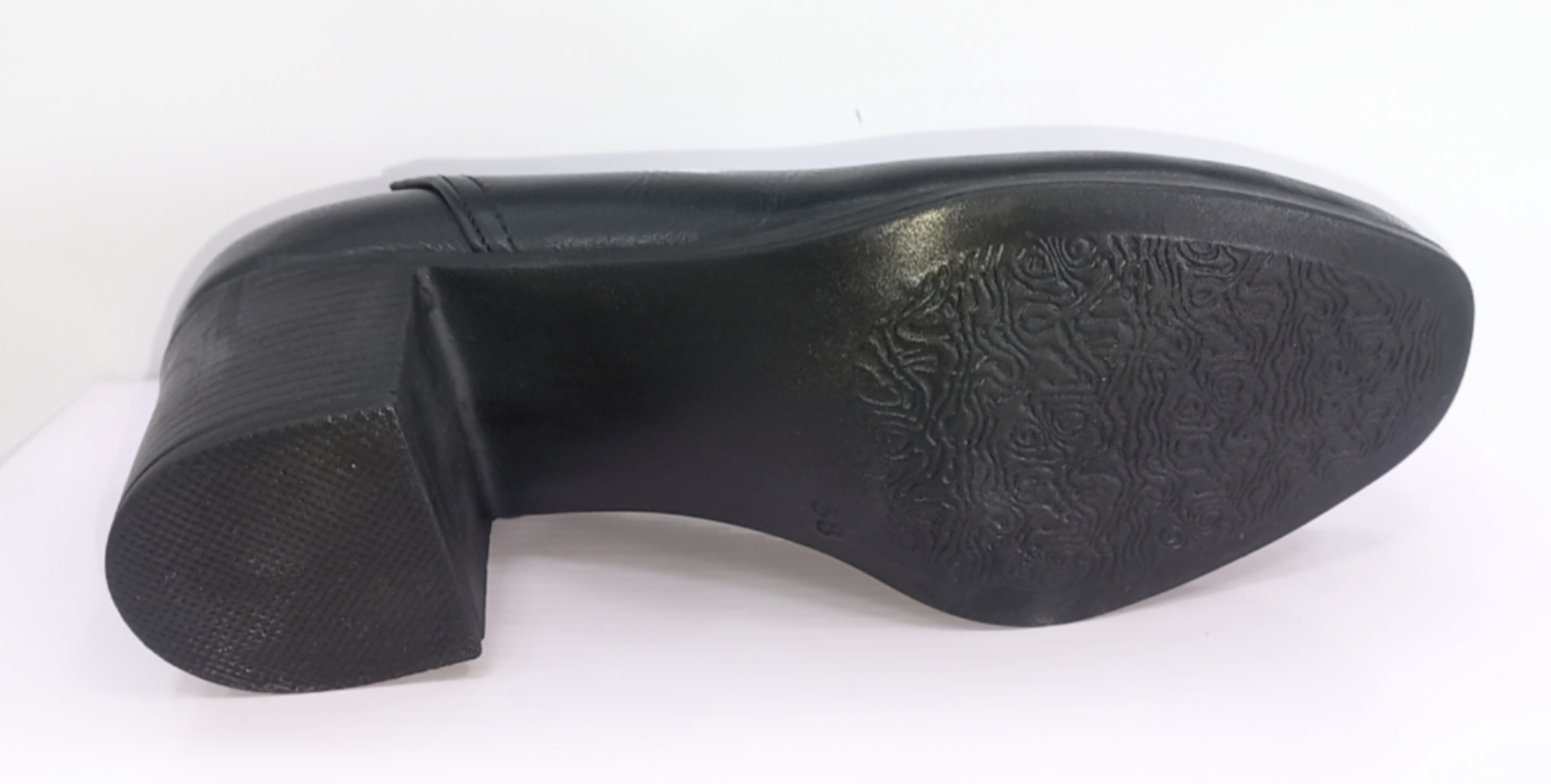 کفش طبی زنانه پاشنه دار لیانا مدل کژال