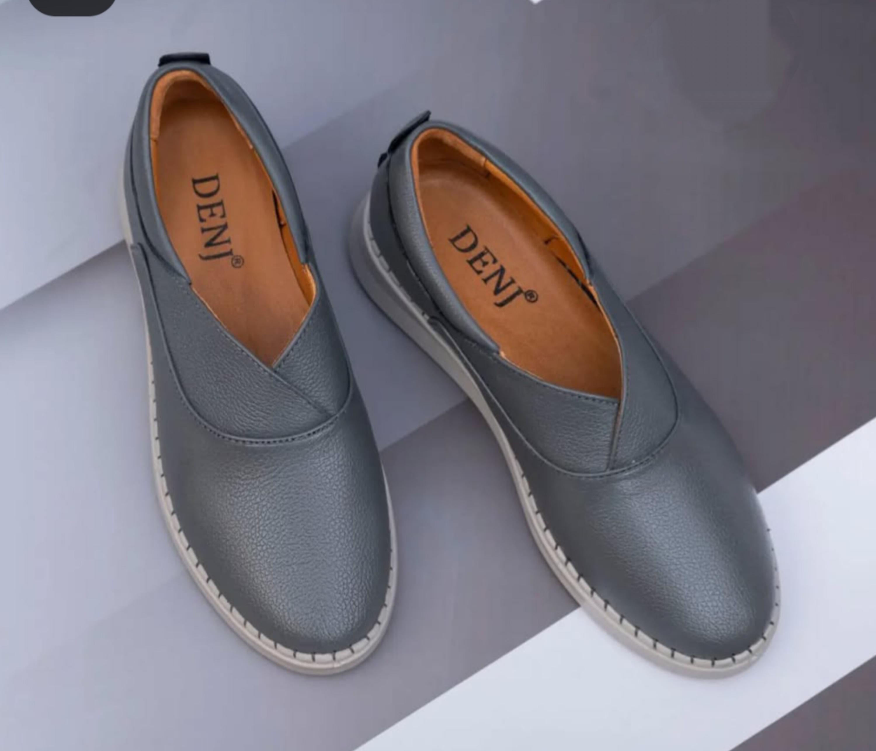 کفش زنانه کلارک تمام چرم طبی(رعنا)برند دنج