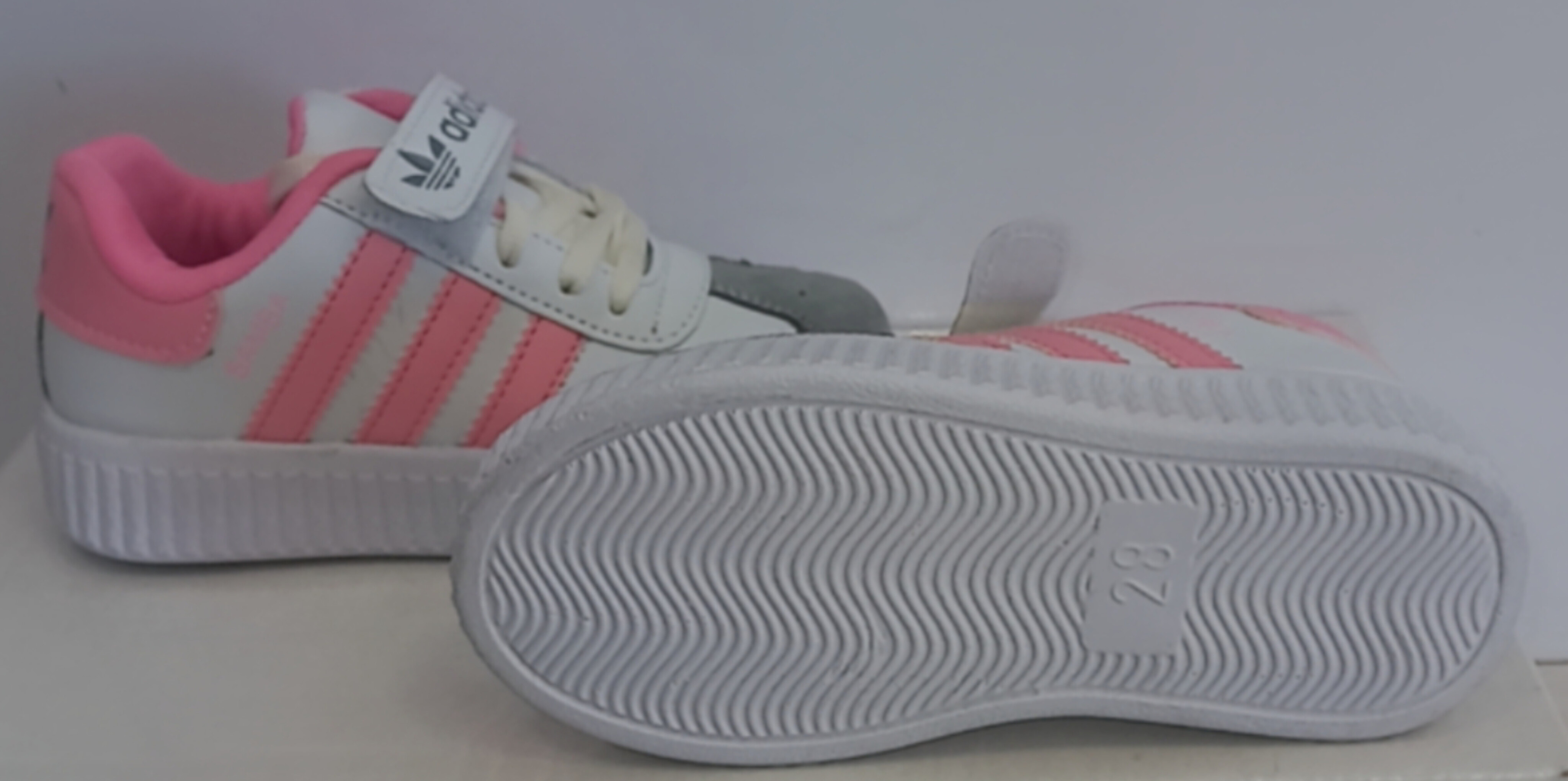 کفش اسپرت بچه گانه سامبا