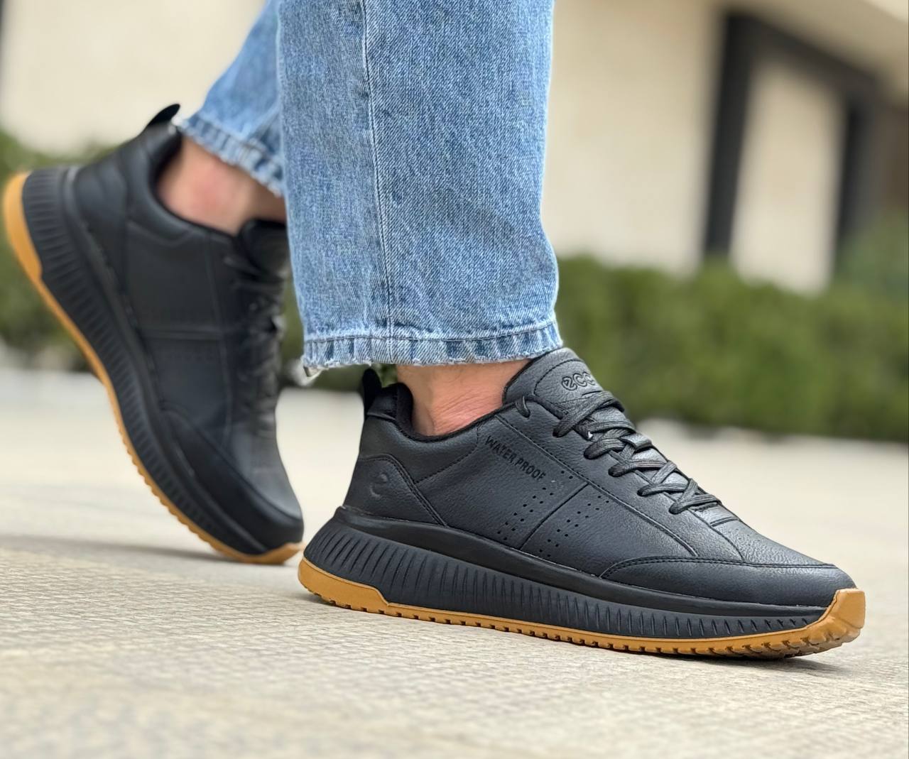 کفش اسپرت زنانه اکو برند بهگام