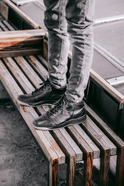 کفش مردانه چرم روزمره و اسپرت آداک مدل کاتر پیلار