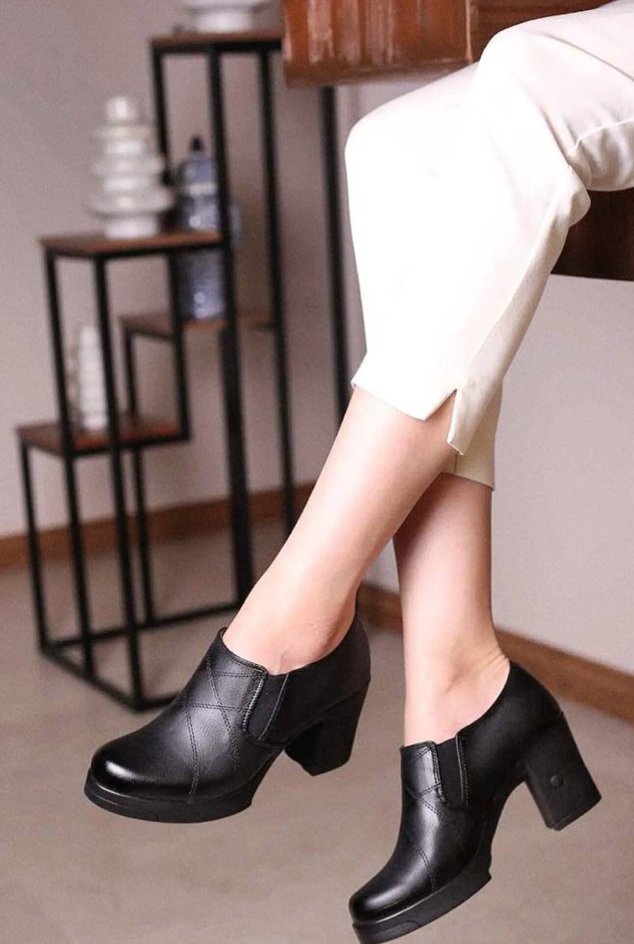 کفش زنانه طبی پاشنه دار براوو برند بیتا پاسارگاد