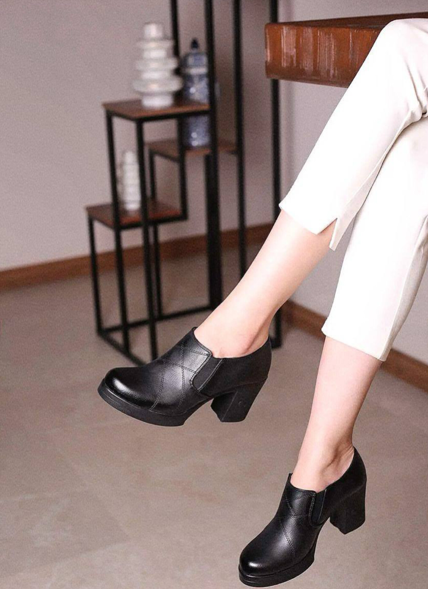 کفش زنانه طبی پاشنه دار براوو برند بیتا پاسارگاد