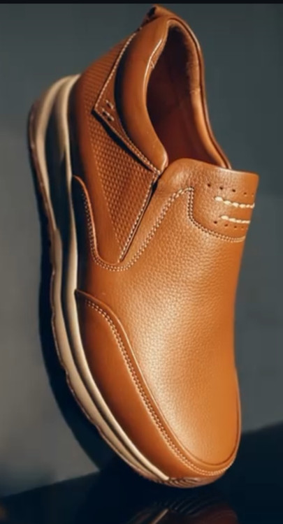 کفش تمام چرم طبی مردانه مدل مدرن برند آتروپات