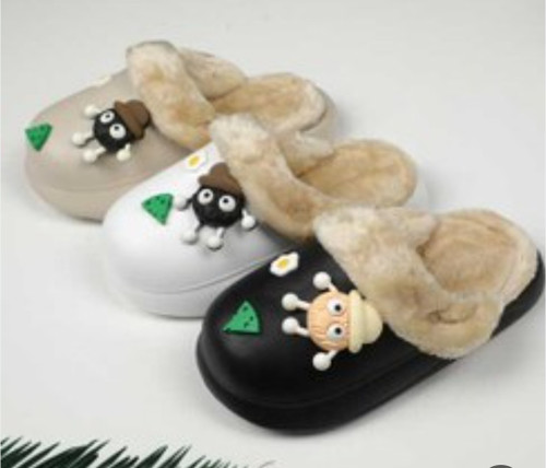 دمپایی زنانه پولیشی مدل کریسمس برند زیتون