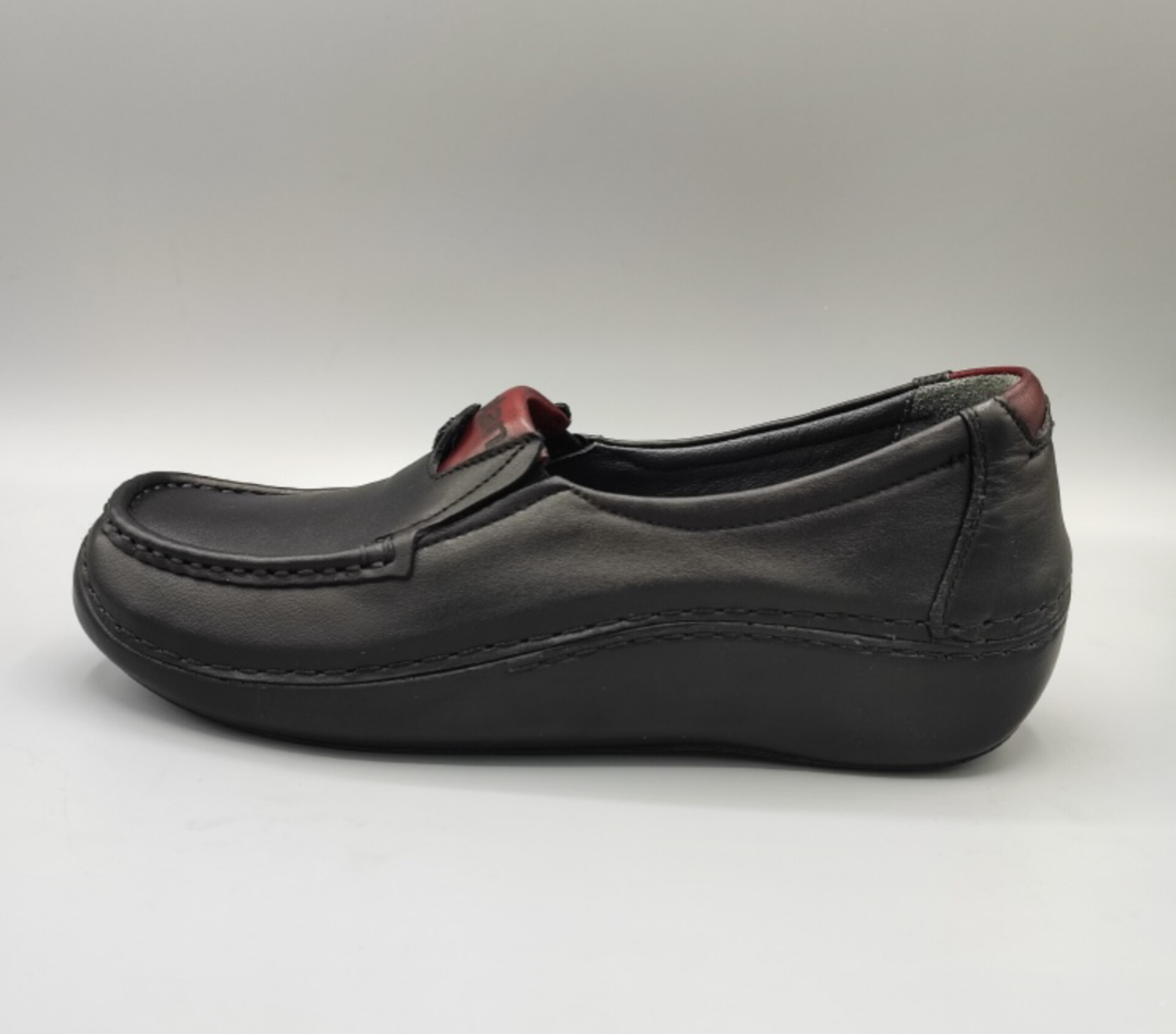 کفش طبی زنانه دکتر اوتانا با دیسکت مخصوص خار پاشنه مدل ۳۳۰