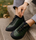 کفش اسپرت چرم زنانه مادو کد ۵۰۱۰