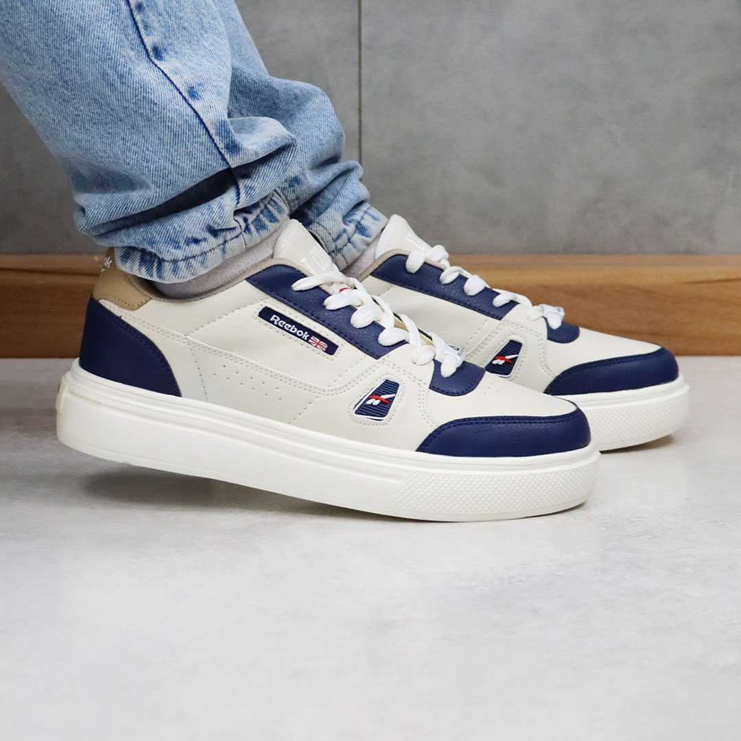 کفش اسپرت مردانه ریبوک برند پدیده با متریال وارداتی