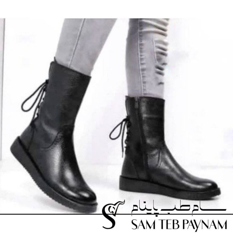 بوت زنانه چرم صنعتی پشت بند دار
