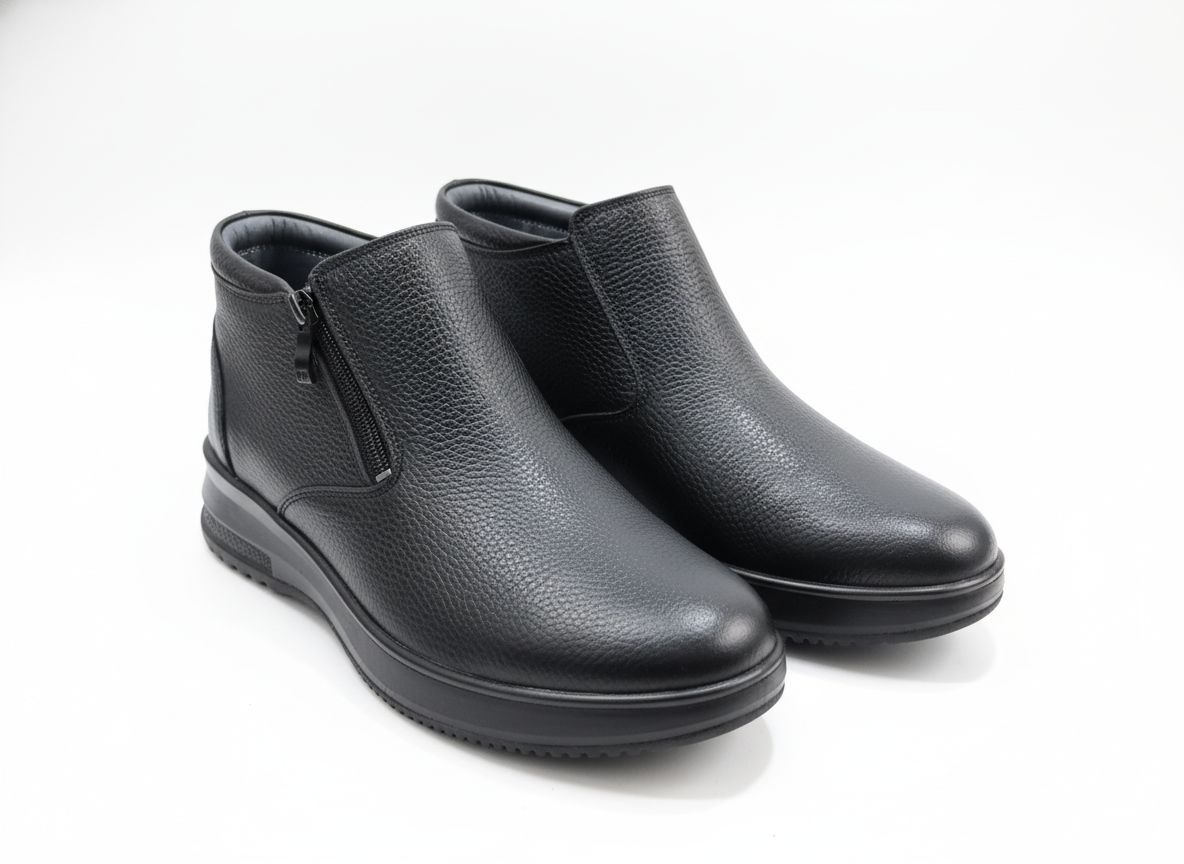 نیم بوت مردانه چرم برند آذر پلاس با قیمت اقتصادی