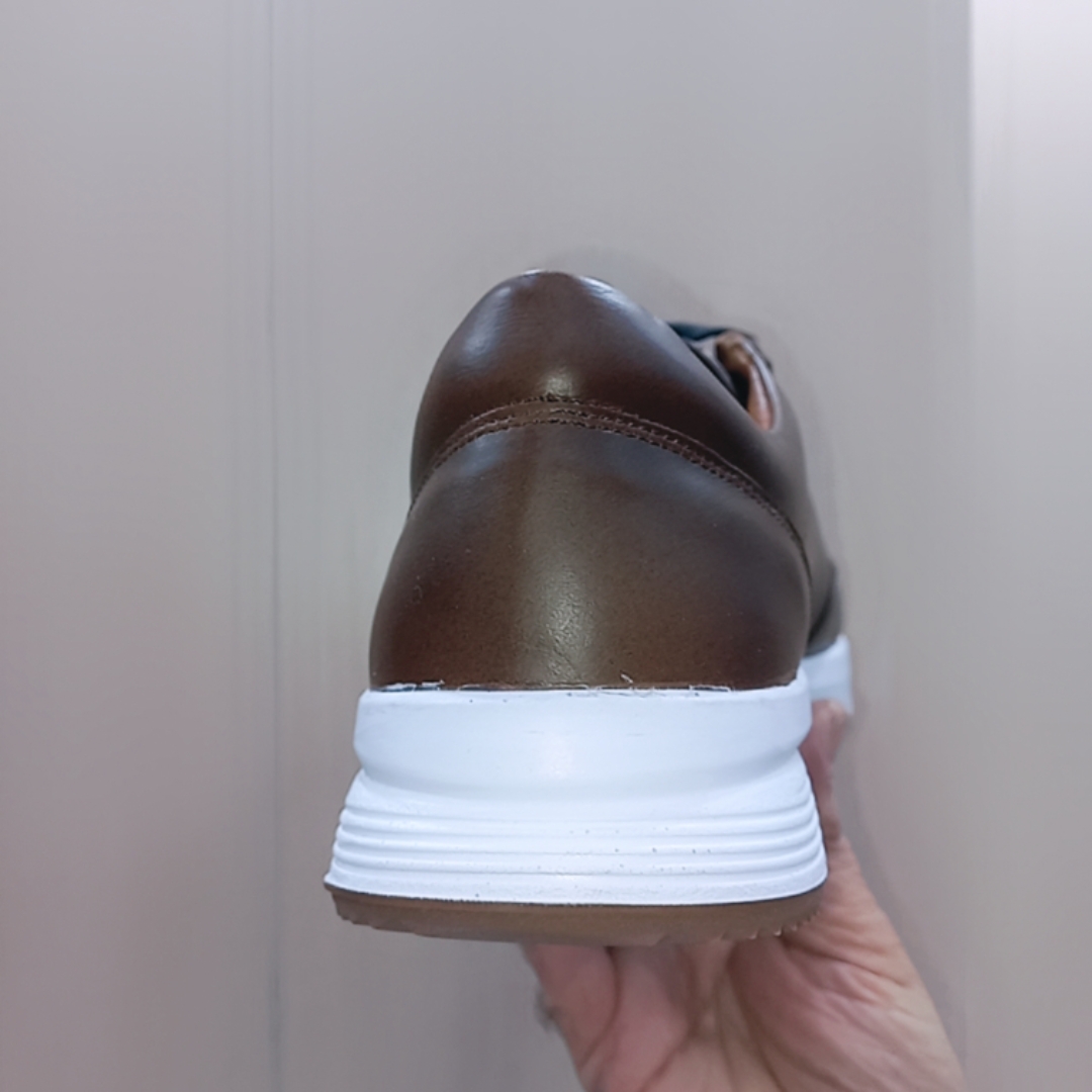 کفش طبی اسپرت چرم مردانه دکتر برن.