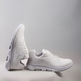 اسکیچرز مردانه و زنانه طبی و سبک مخصوص پیاده روی