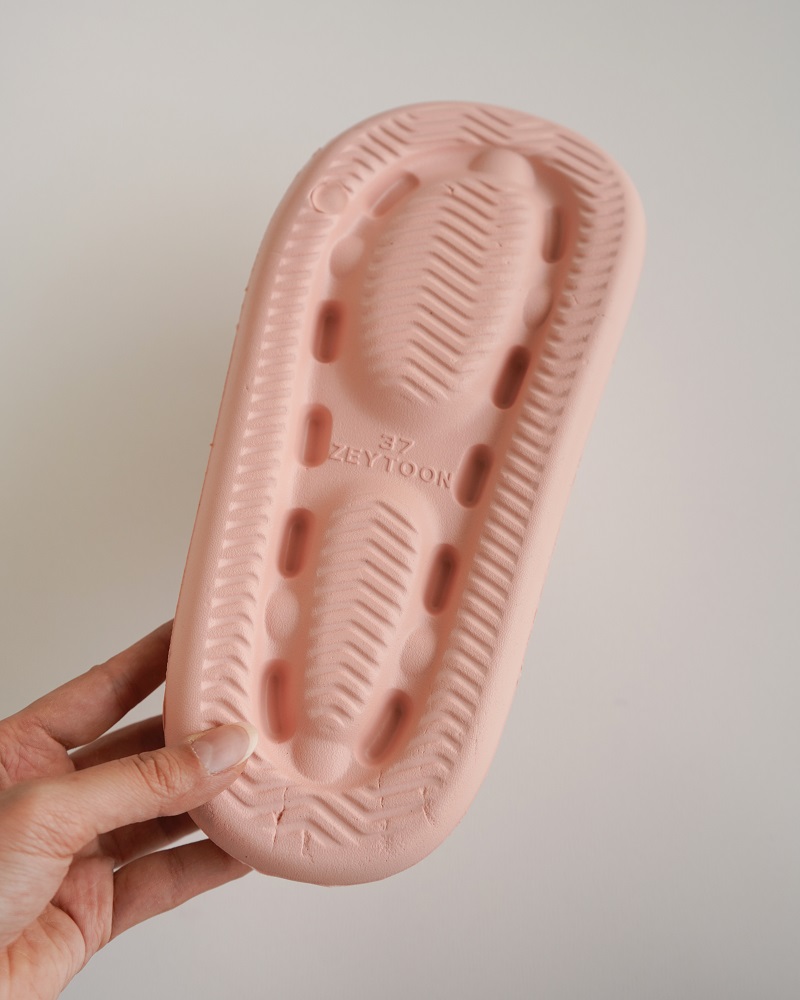 دمپایی زنانه عروسکی مدل مارینا برند زیتون