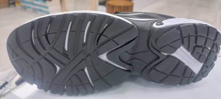 کتانی مردانه نایکی ولکانp_6000