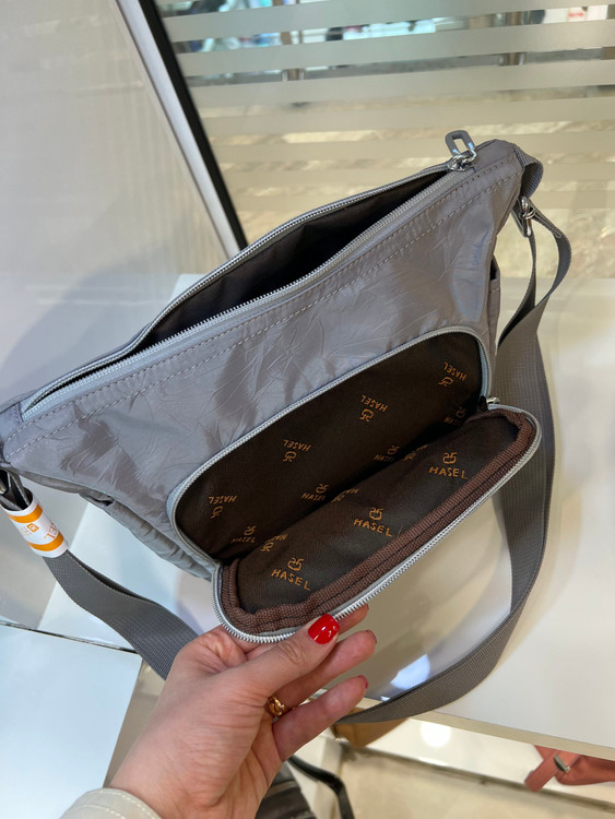 کیف دوشی اسپرت برند حاصل کد ۱۳۲۹