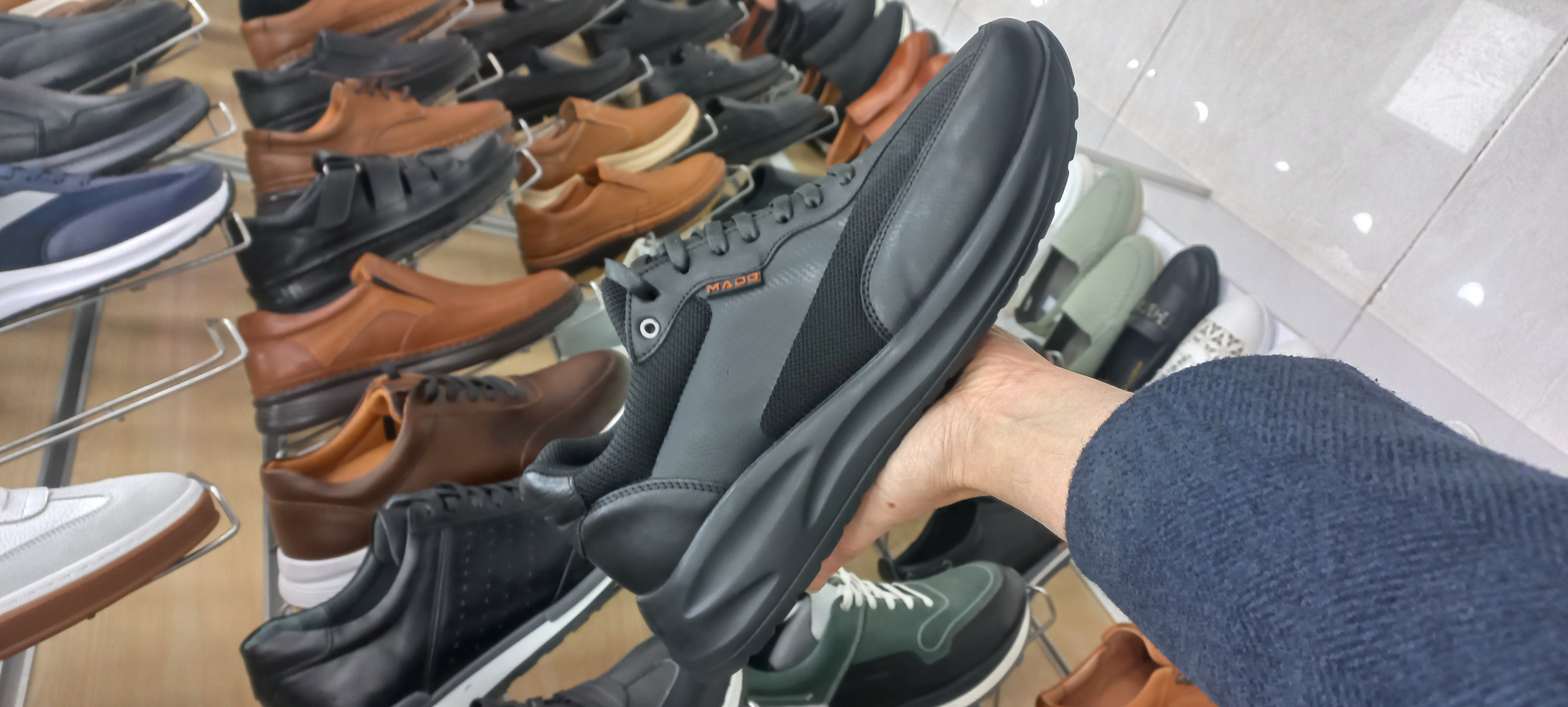 Kafsh_charm_mardane_mado2083