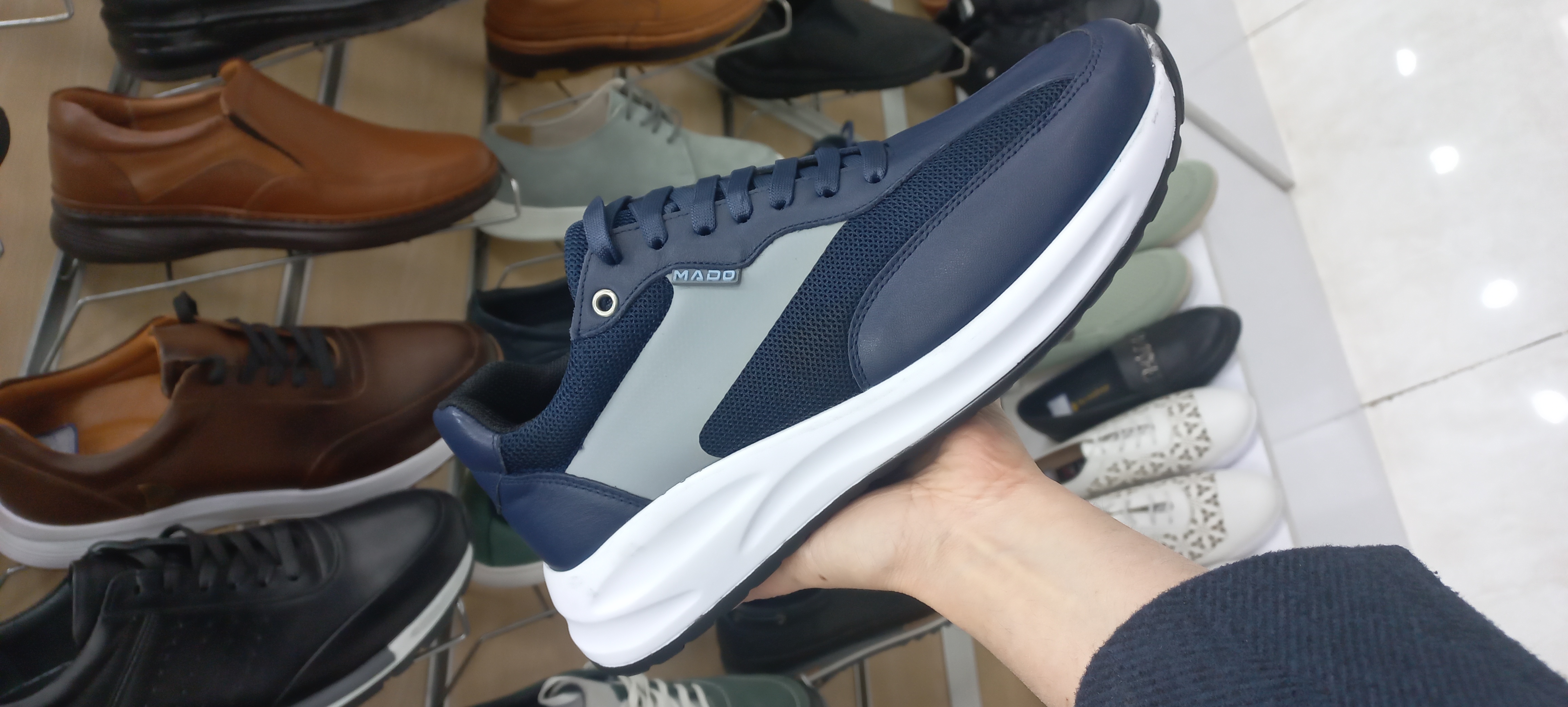 Kafsh_charm_mardane_mado2083