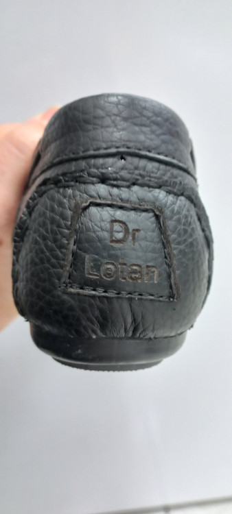 کالج چرم طبی دکتر لوتان