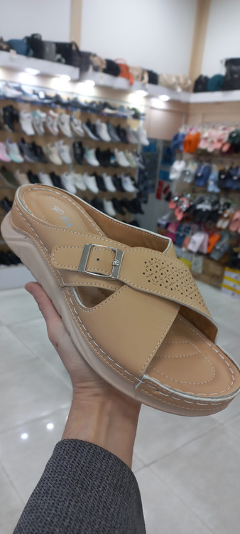 صندل طبی زنانه سام طب نوین کد ۵۱۰ مخصوص خار پاشنه