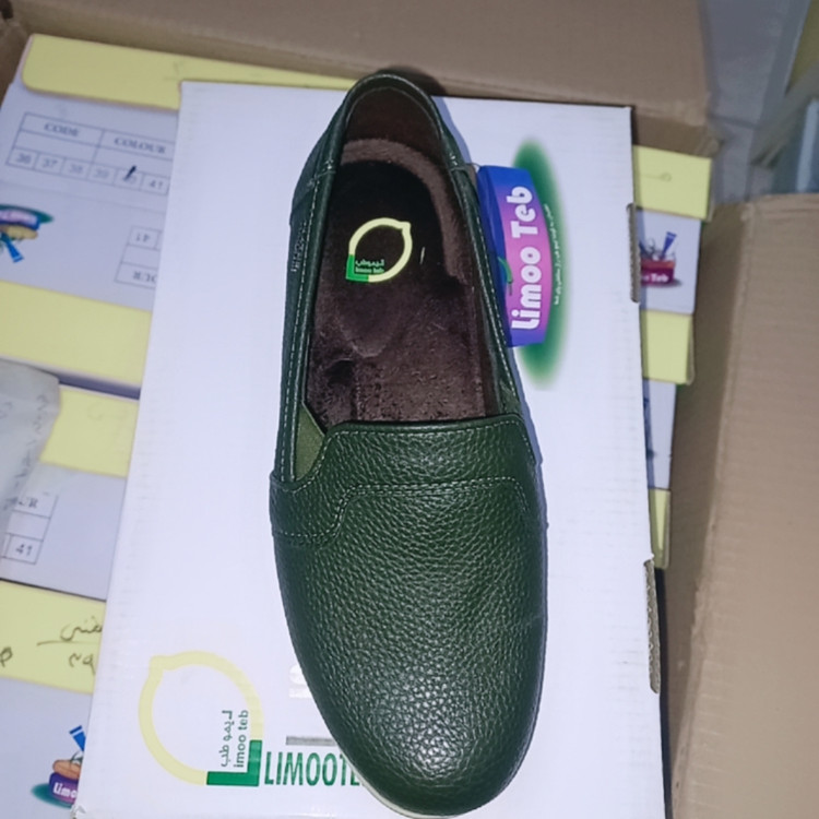 کفش طبی زنانه مدل هستی برند لیمو طب