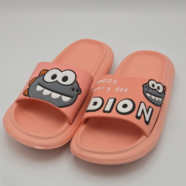 دمپایی بچه گانه داینا برند زیتون