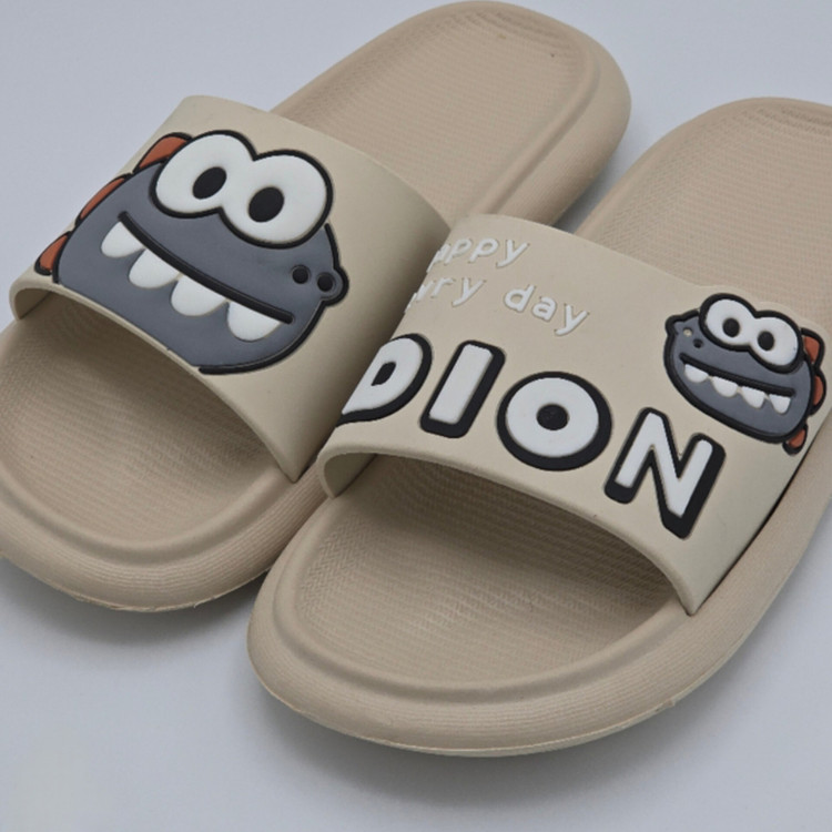 دمپایی بچه گانه داینا برند زیتون