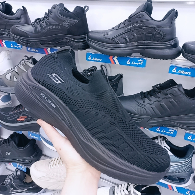 اسکیچرز جورایی برند پدیده