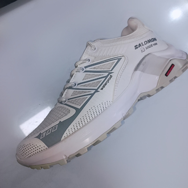 کتانی مردانه پدیده مدل ویکو