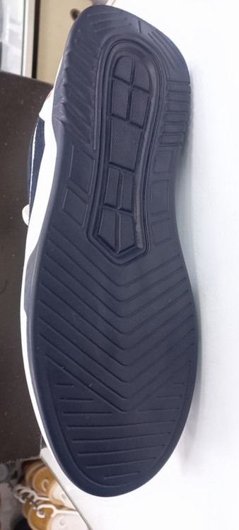 کتانی مردانه ۳۶۱