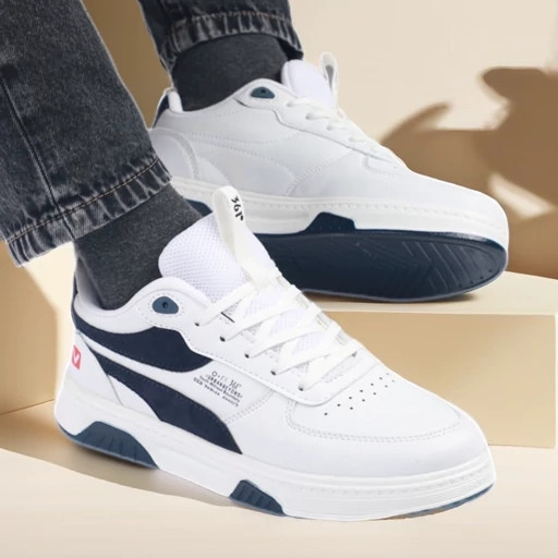 کتانی مردانه ۳۶۱