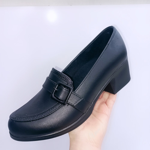 کفش پاشنه دار زنانه آندیا برند آرمینا