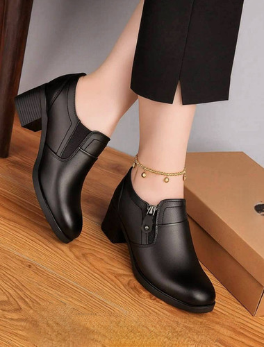 کفش پاشنه دار زنانه اداری