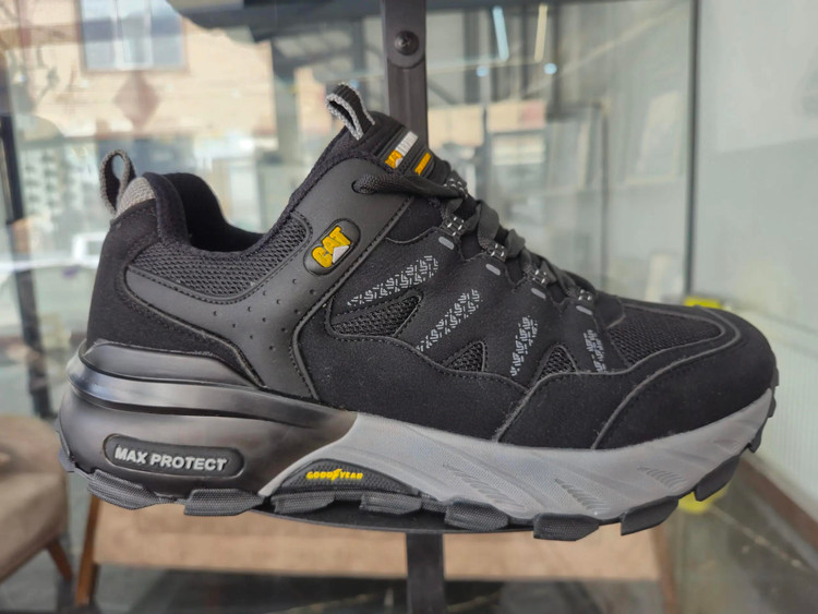 کفش اسپرت مردانه چرم تام کد ۴۳۷