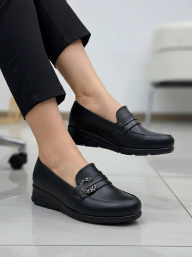 کفش طبی زنانه لژدار بیتاپاسارگاد مدل سی انرژی