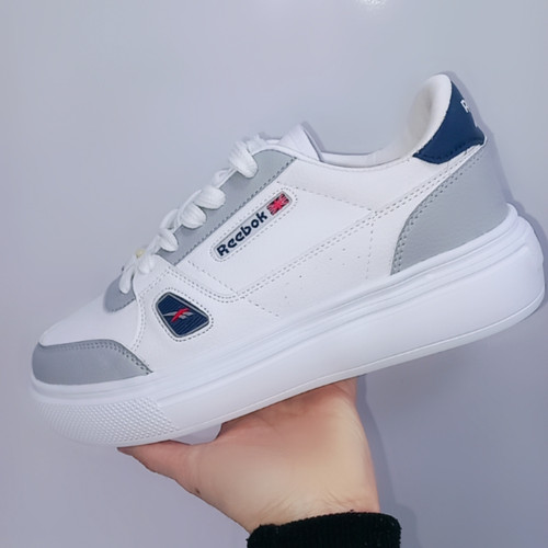 کفش اسپرت مردانه ریبوک برند پدیده با متریال وارداتی