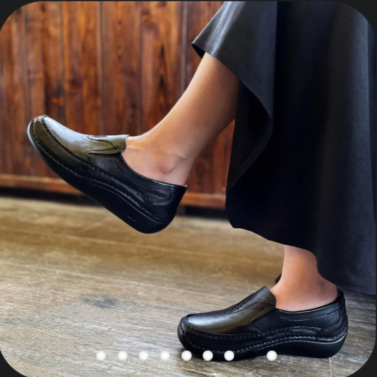 کفش طبی راحتی تمام چرم مهپا کد ۲۲۵۲